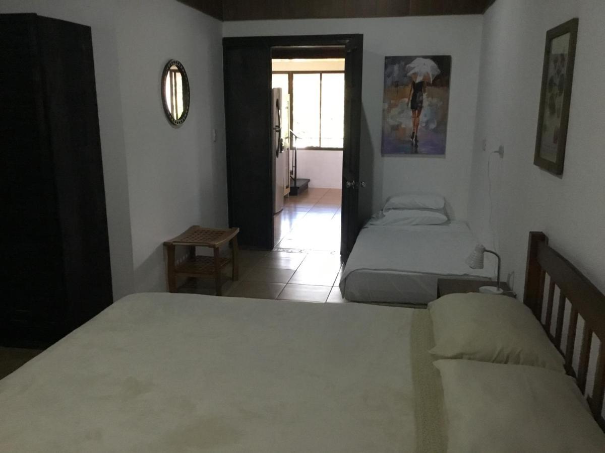 Hôtel Brand New House Alajuela Near The Airpor Extérieur photo